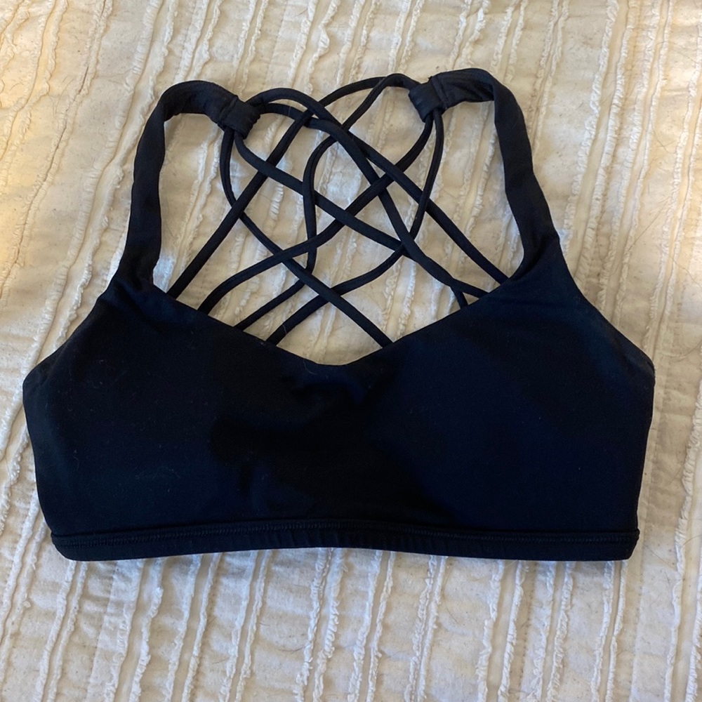 lululemon sports bra